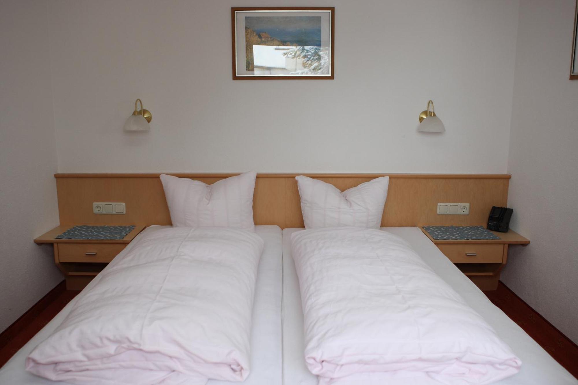 Hotel Garni Sonnenheim Fiss Exterior photo
